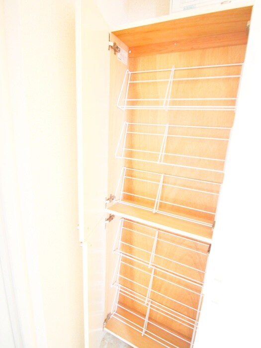 物件内観写真11　(靴箱)