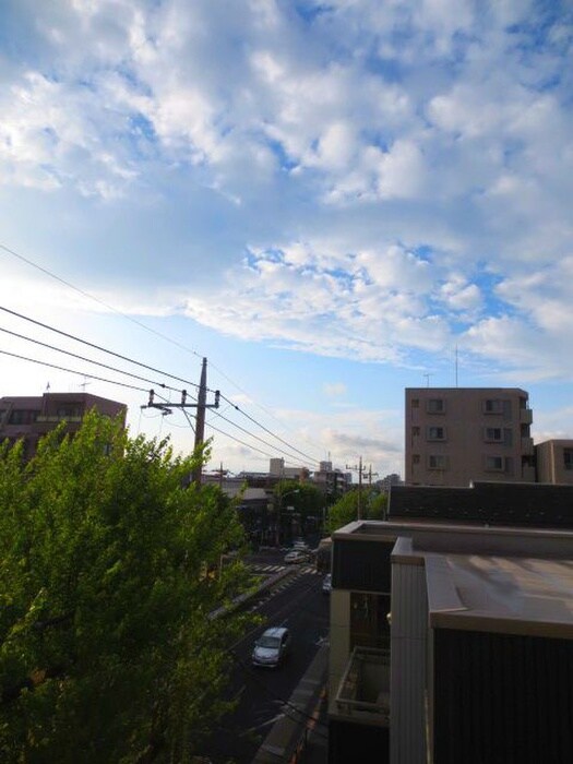 物件内観写真12　(室内からの展望)