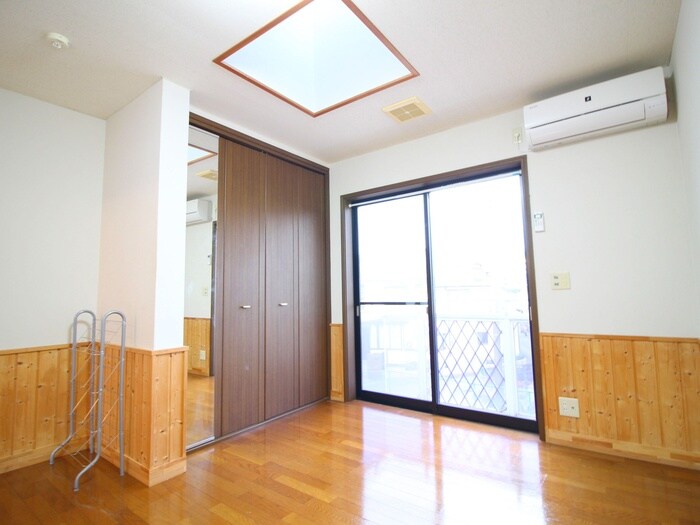 物件内観写真9　(居室)