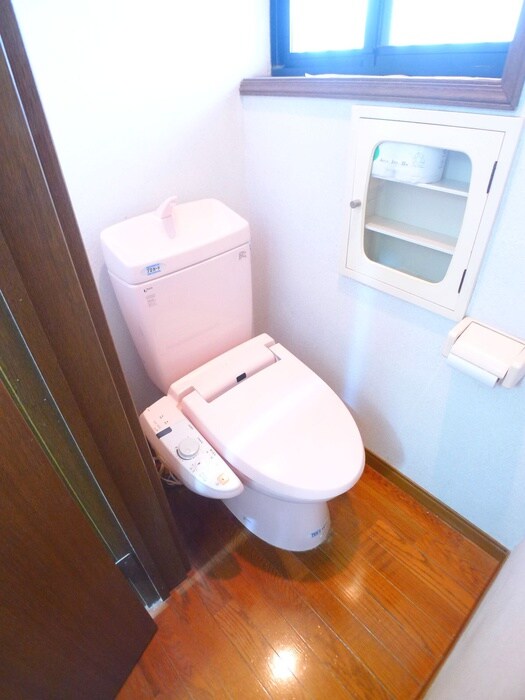 物件内観写真16　(トイレ)