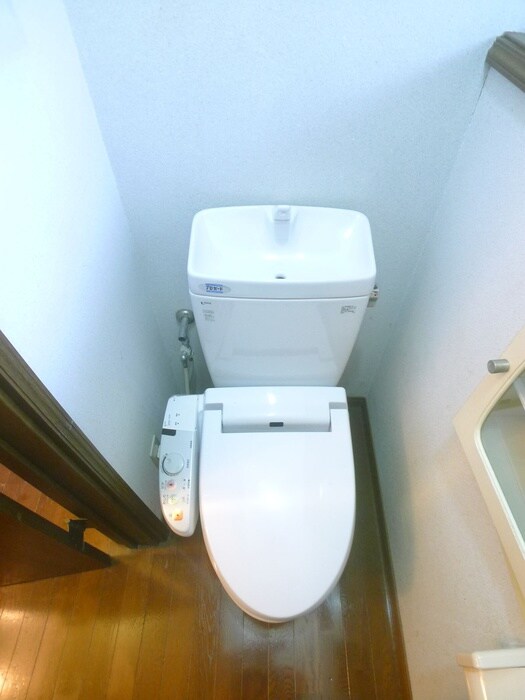 物件内観写真16　(トイレ)