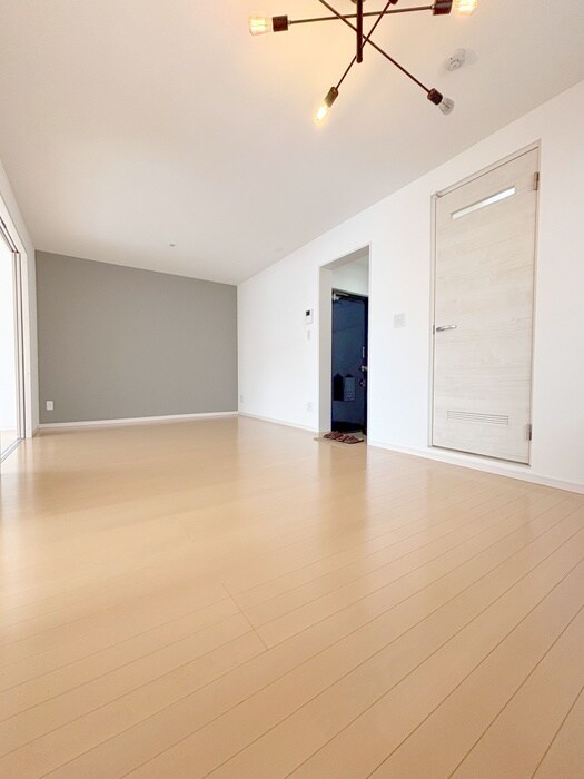 物件内観写真4　(居室)