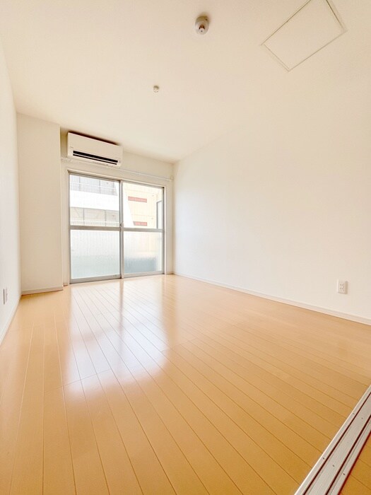 物件内観写真16　(居室)