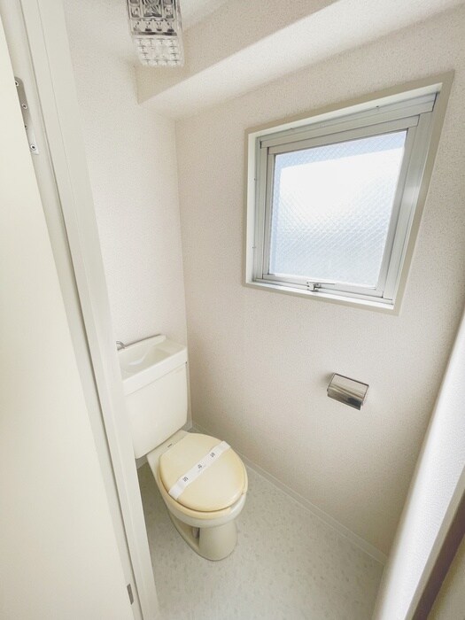 物件内観写真19　(トイレ)