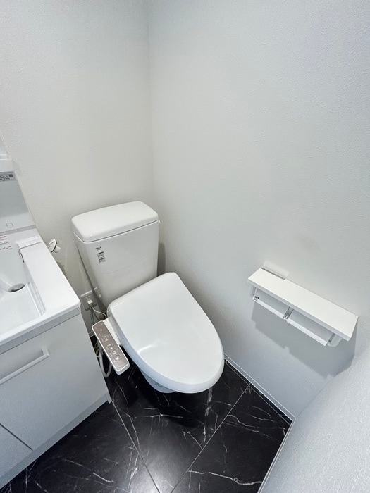 物件内観写真12　(トイレ)