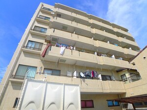 板倉ビル外観写真