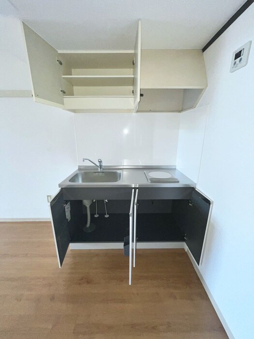 物件内観写真16　(収納)