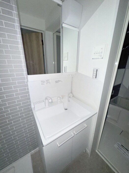 物件内観写真13　(洗面)