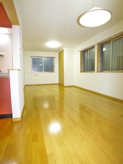 物件内観写真10　(居室)