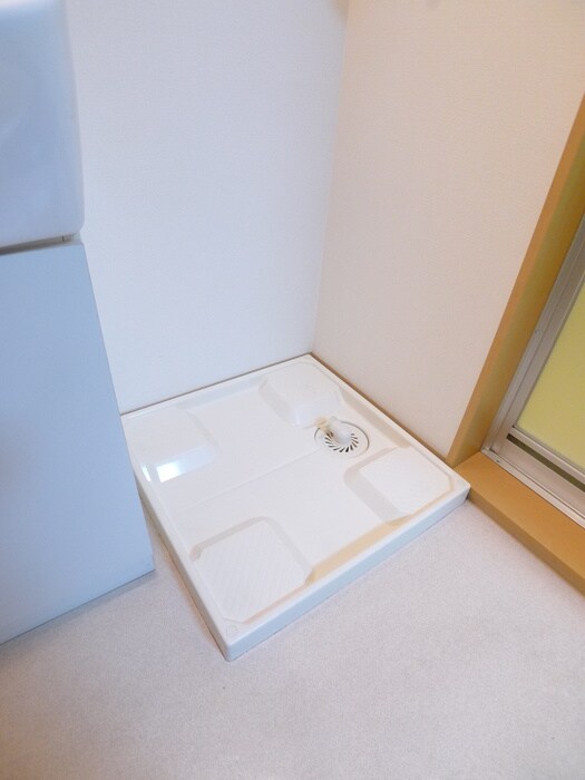 物件内観写真19　(洗濯機置場)