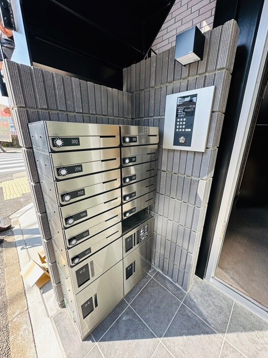 物件外観写真4　(建物設備)