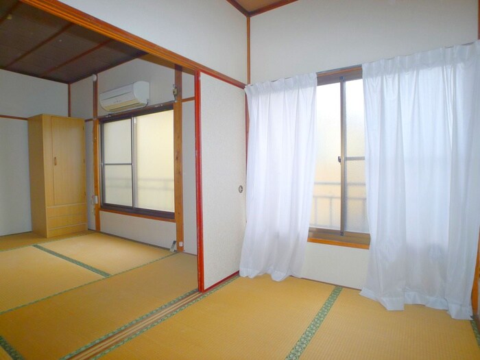 物件内観写真12　(居室)