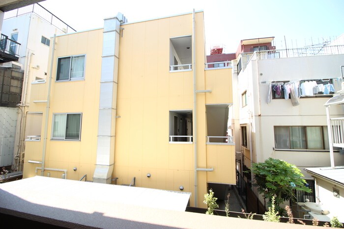 物件内観写真21　(室内からの展望)