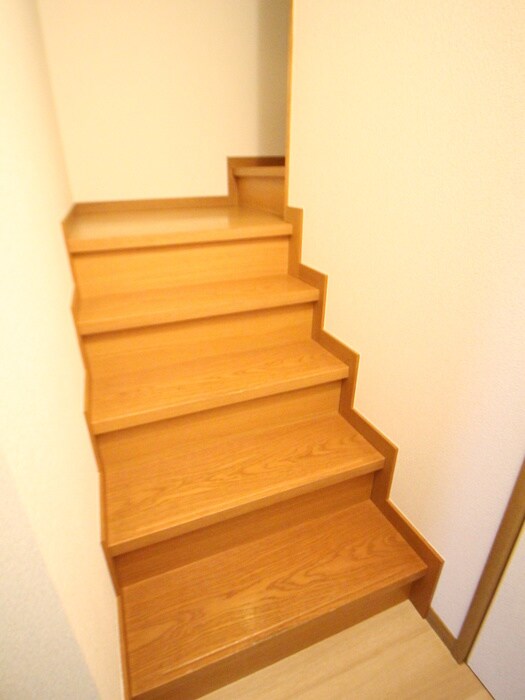 物件内観写真21　(廊下)