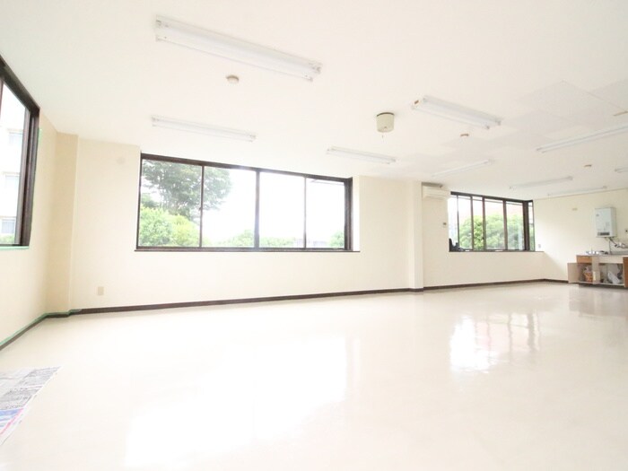 物件内観写真5　(居室)