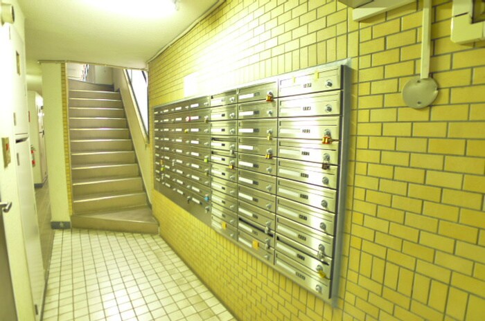 物件外観写真4　(建物設備)