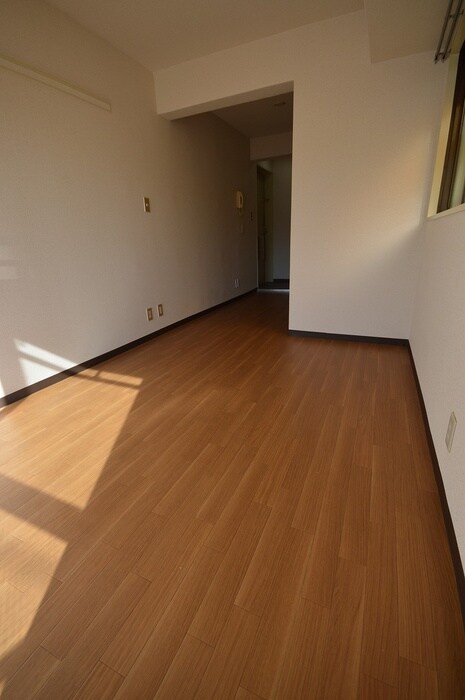 物件内観写真11　(居室)