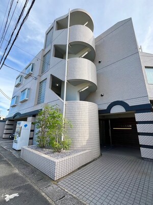 キュロコ舞浜弐番館外観写真