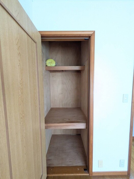 物件内観写真17　(収納)