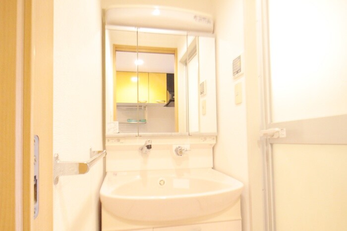 物件内観写真10　(洗面)