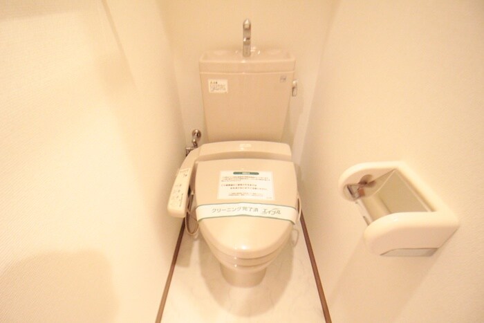 物件内観写真12　(トイレ)