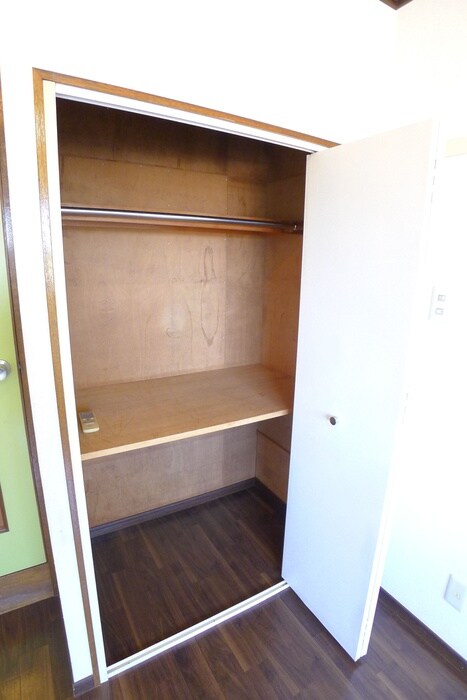 物件内観写真22　(収納)