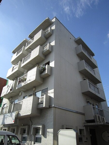 ﾏﾝｼｮﾝﾌﾞﾗﾝｼｬﾄﾚ-(401)外観写真