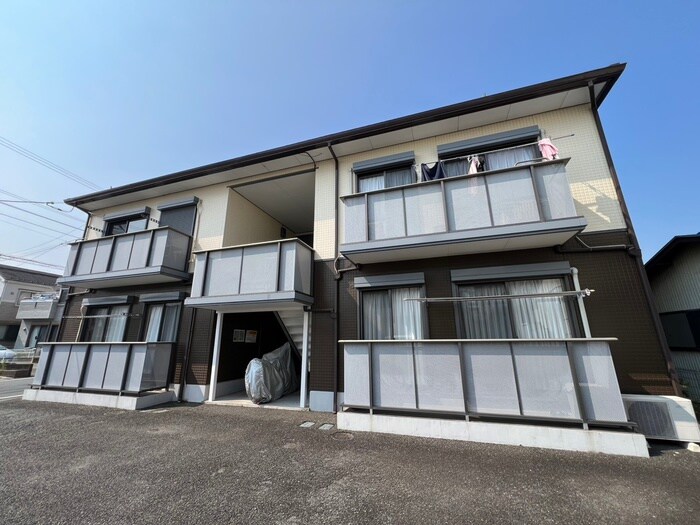 物件外観写真3　(外観写真)