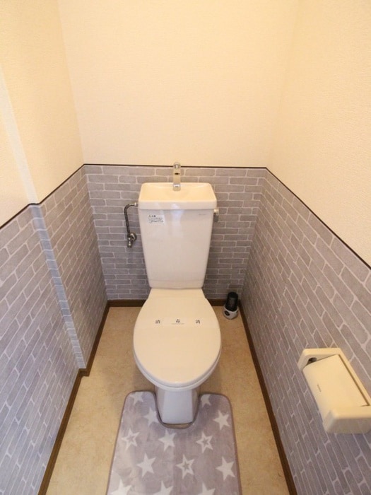 物件内観写真12　(トイレ)