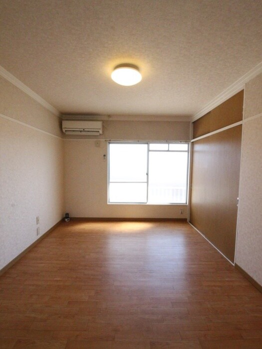 物件内観写真16　(居室)
