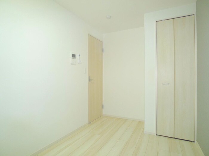 物件内観写真10　(内観写真)