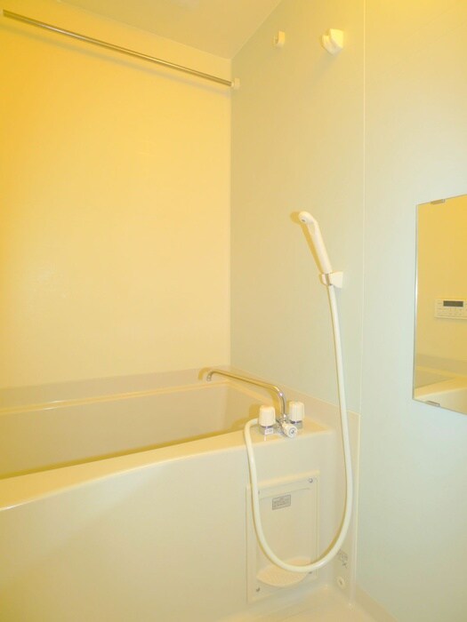 物件内観写真13　(バス／シャワールーム等)