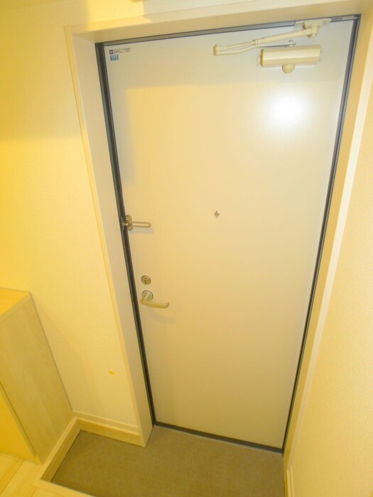 物件内観写真22　(玄関)