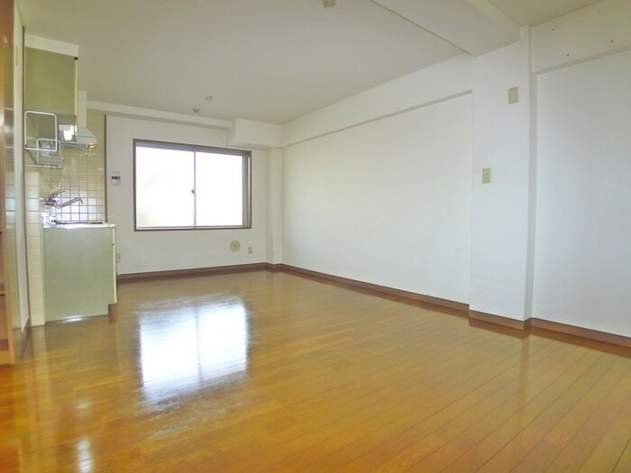 物件内観写真10　(居室)