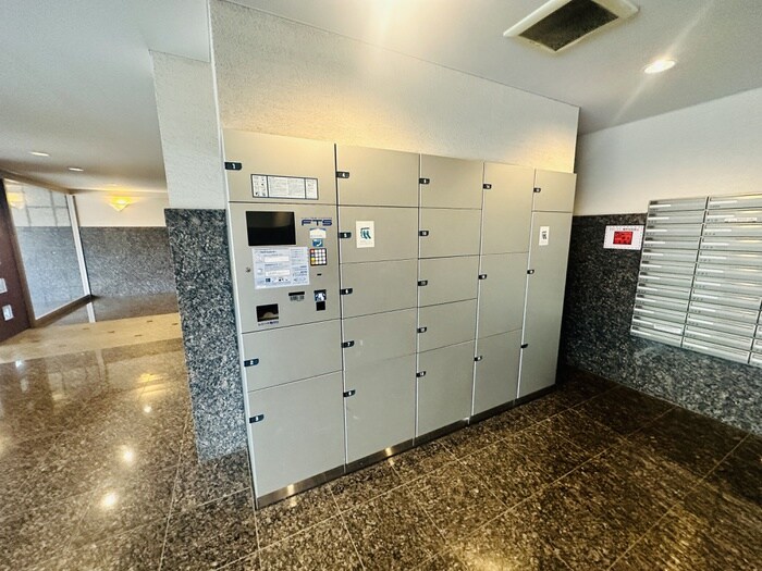 物件外観写真4　(建物設備)