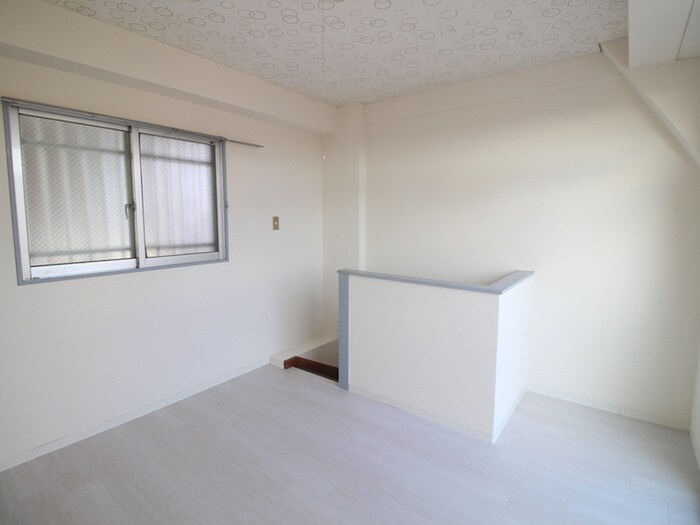 物件内観写真11　(居室)