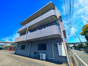 リバ－サイド根岸２外観写真