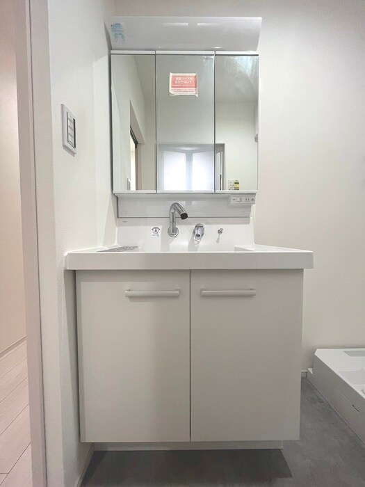 物件内観写真10　(洗面)