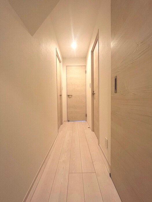 物件内観写真16　(廊下)