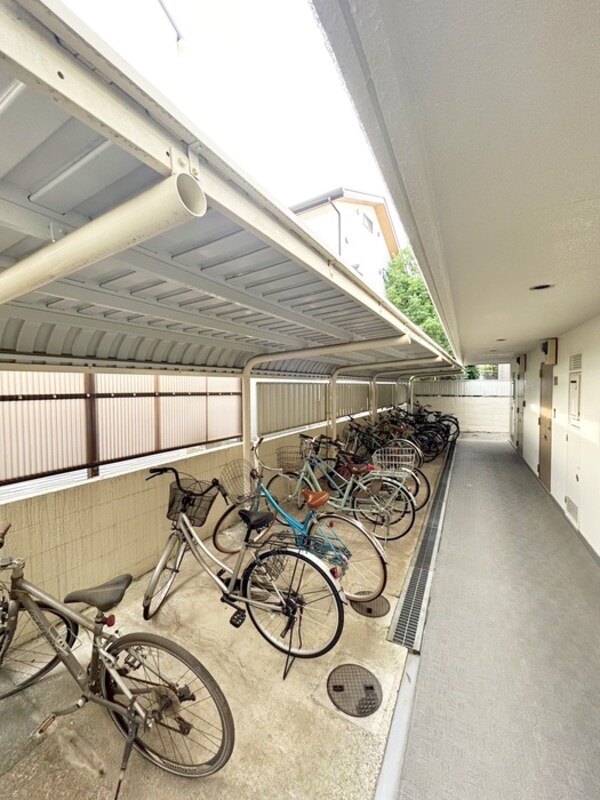 駐輪場