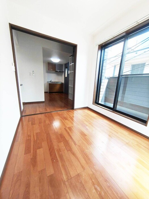 物件内観写真8　(内観写真)