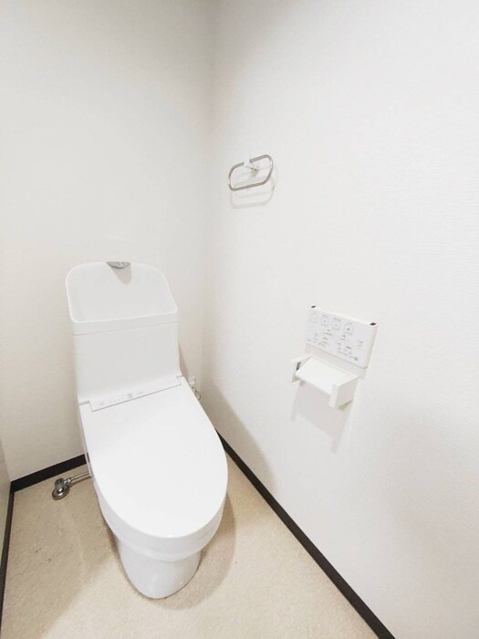 物件内観写真12　(トイレ)