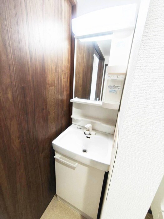 物件内観写真14　(洗面)