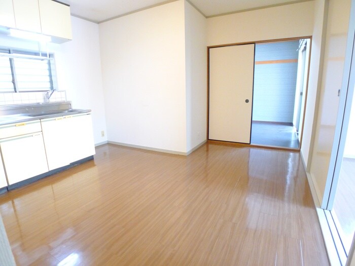 物件内観写真7　(居室)