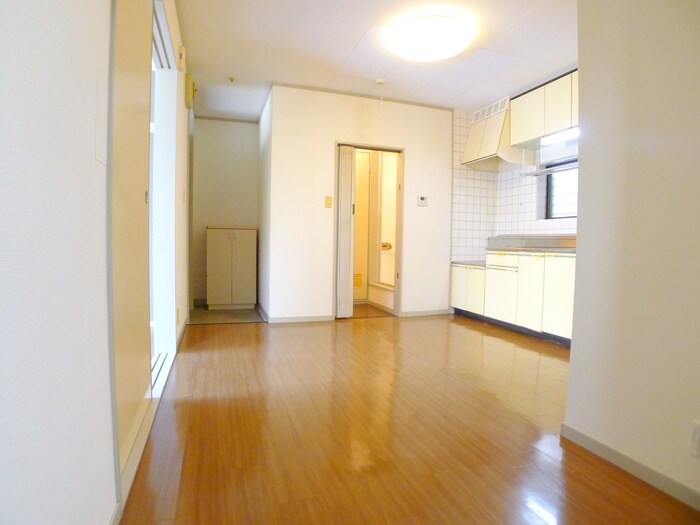 物件内観写真19　(室内からの展望)