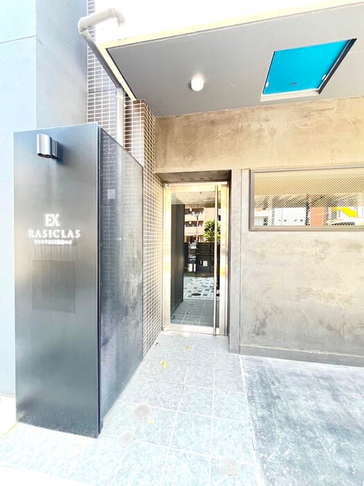 ラシクラスＥＸ東京ベイのエントランス部分