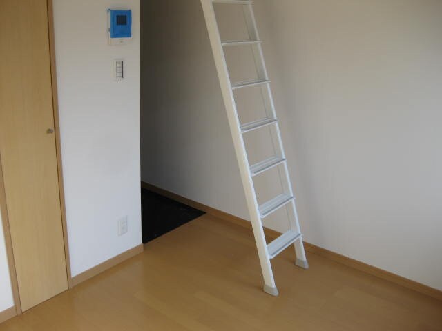 物件内観写真5　(居室)