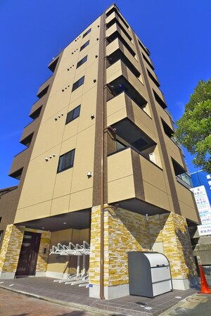 トレド新宿外観写真