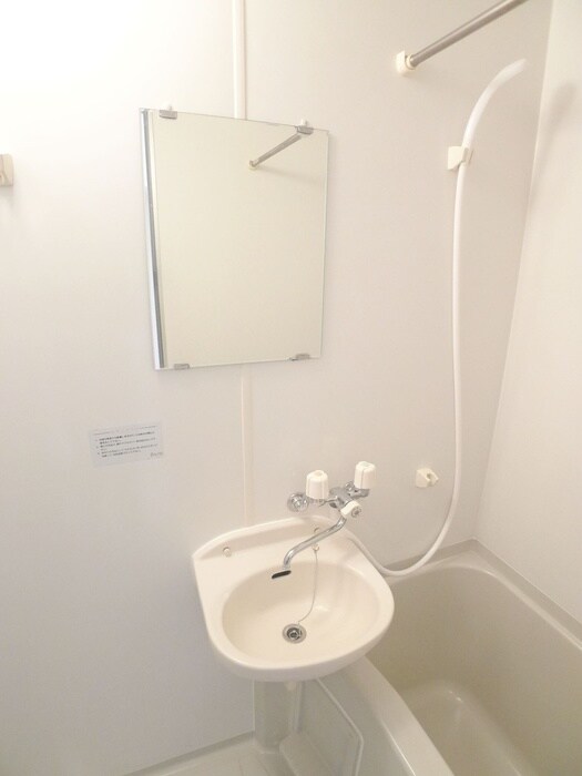 物件内観写真14　(洗面)