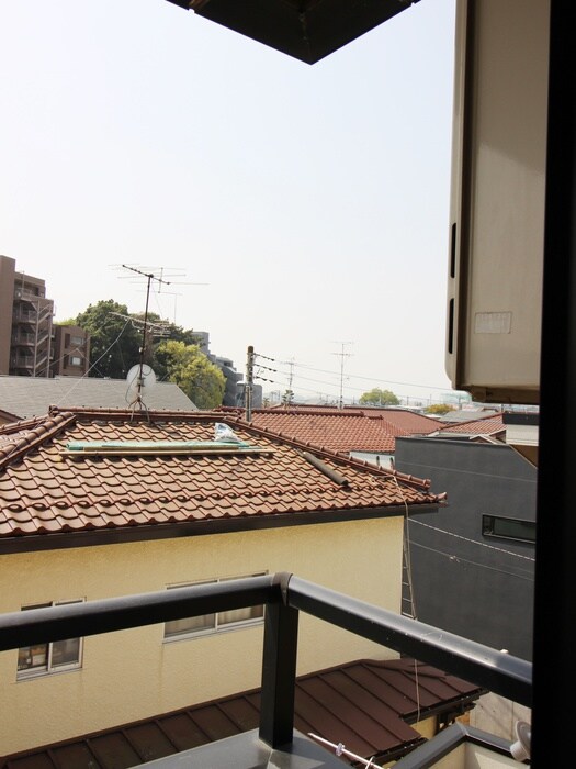 物件内観写真14　(室内からの展望)